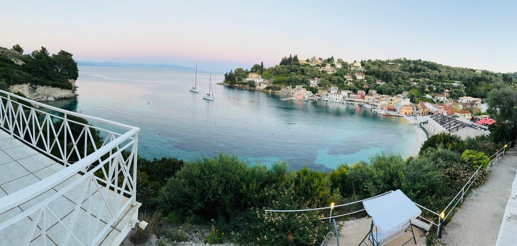 Aronis Spyros Panoramic Seaview Apartments Longos  Екстер'єр фото