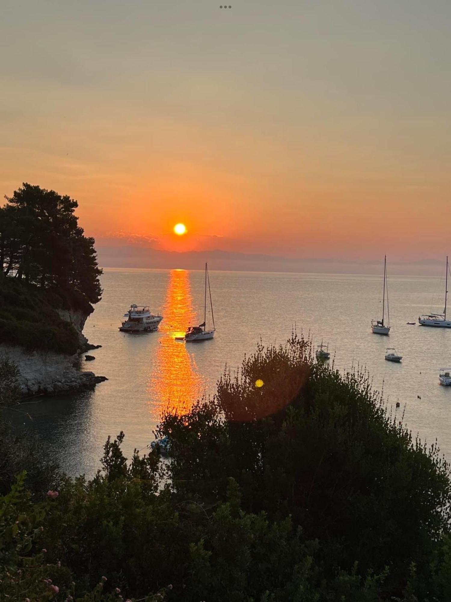 Aronis Spyros Panoramic Seaview Apartments Longos  Екстер'єр фото