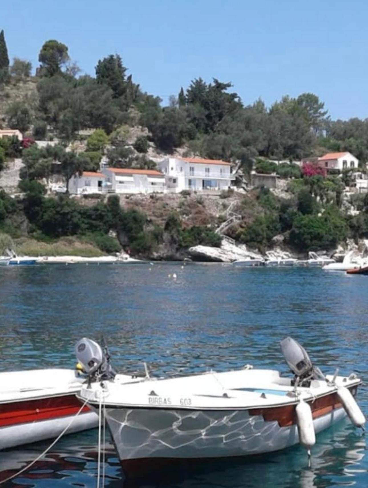Aronis Spyros Panoramic Seaview Apartments Longos  Екстер'єр фото