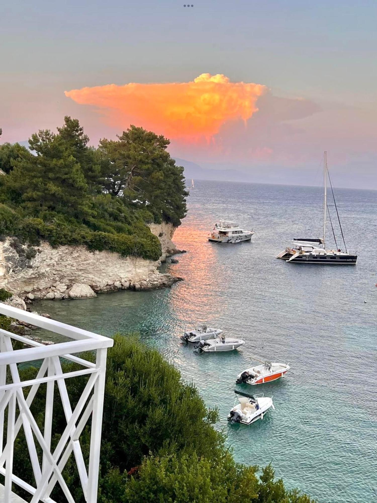 Aronis Spyros Panoramic Seaview Apartments Longos  Екстер'єр фото